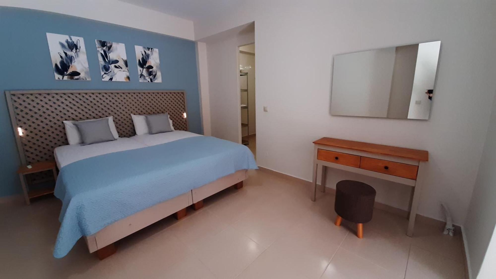 Loggos View Apartments Lixouri Bagian luar foto